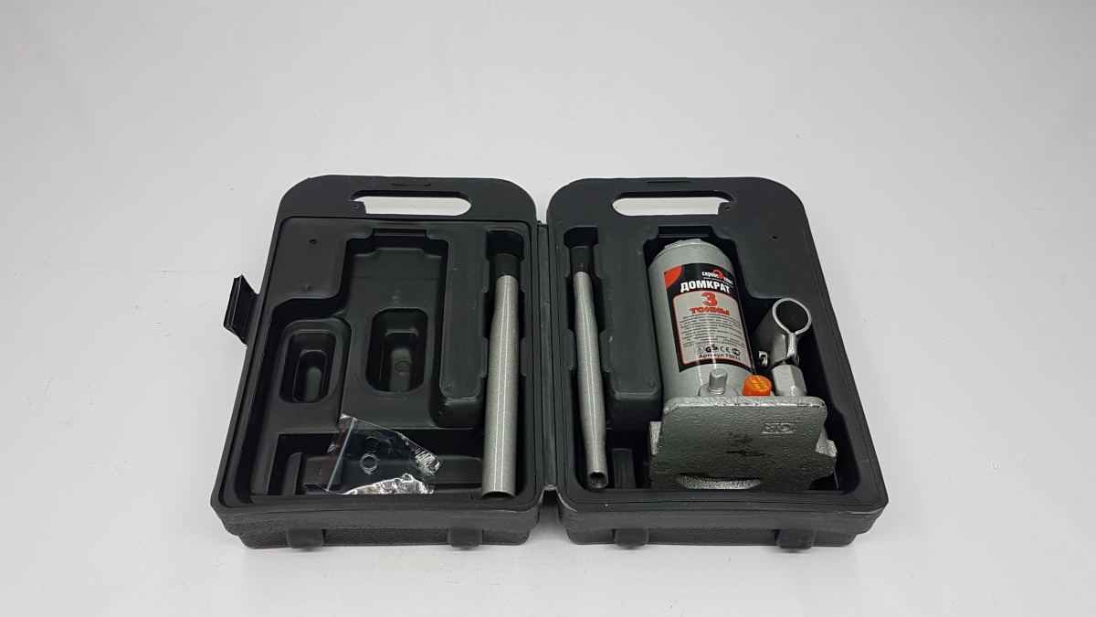 Домкрат 3т Сервис ключ бутылочный в кейсе 75033